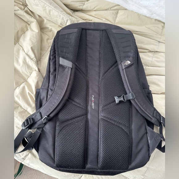 North Face Jester Backpack- great condition - Picture 2 of 4